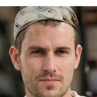 Роман Такой