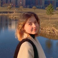 Полина Жвакина