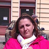 Асмик Cуслова