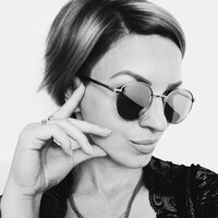 Яна Круглова