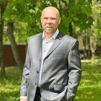 Александр Новиков