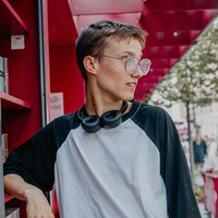 Роман Козлов