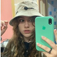 Эля Дубинина