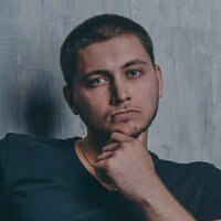 Илья Колотай