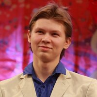 Денис Бурзаев