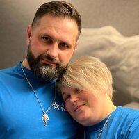 Максим Шиков