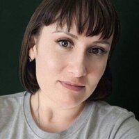 Елена Суркова