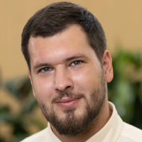 Александр Серов