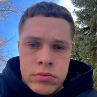 Артём Галанов