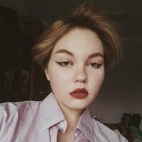 Юля Белоусова