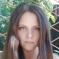 Олеся Устинова