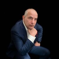 Сергей Хачатуров