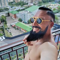 Богдан Петренко