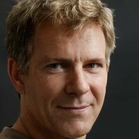 Андрей Ежов