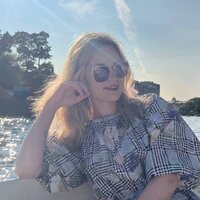 Ася Ладуренко