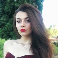 Ангелина Азарова