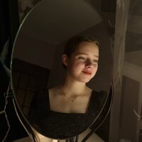 Мария Попова