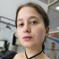 Анна Абаназиди