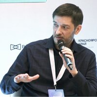 Денис Коваленко