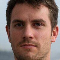 Михаил Гринюк