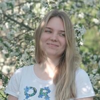 Полина Кычакова