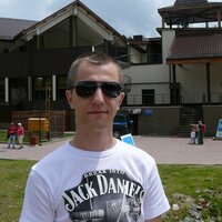 Артем Суворов