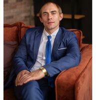 Евгений Викторович