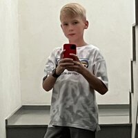 Лев Николаев