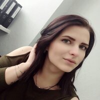 Полина