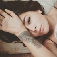 Аня Магнелис