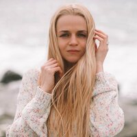 Алена Алена