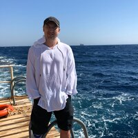 Bиктop Caтышeв