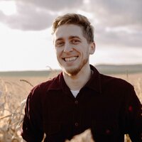 Максим Бычков