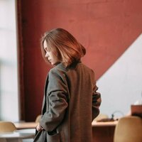 Анастасия Платонова