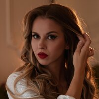 Оксана Брежнева