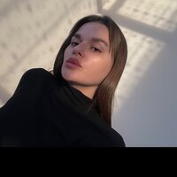 Алина Резникова