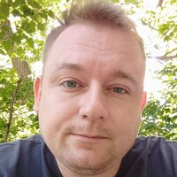 Александр Криволапов