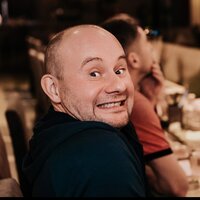 Артур Битаров