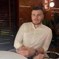 Олег Семенов