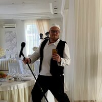 Ведущий Иван «Мира»