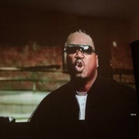 Максим Мако