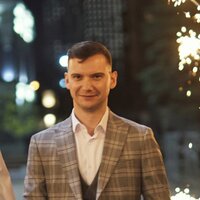 Дмитрий Белов