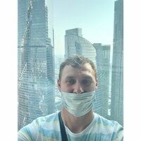 Александр Бобровский