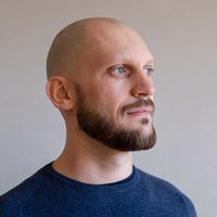 Александр Стародумов