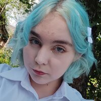 Лёля Петрова