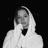 Ксения Астахова