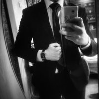 Леонид Михайлов