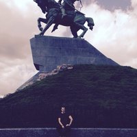 Антон Островский