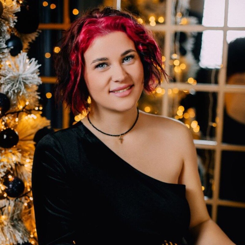 Кристина Хомутова