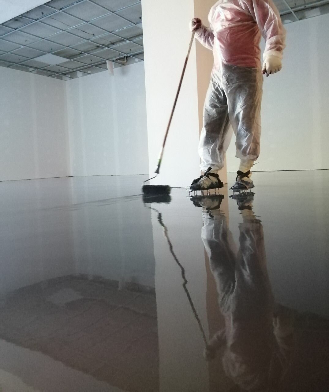 Инструменты для наливного пола